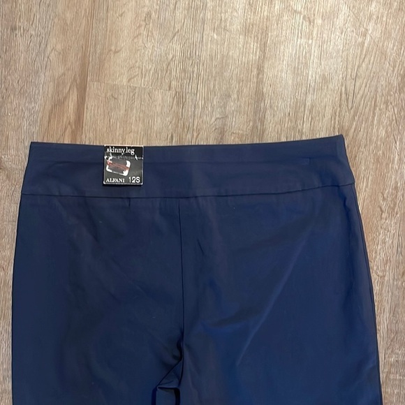 NWT ALFANI PULL ON NAVY DRESS PANT (12S) - Picture 8 of 8